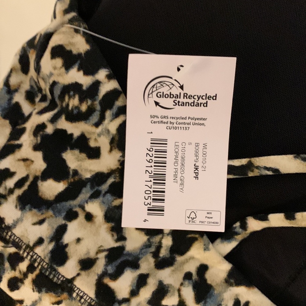 Coreio NEW leopard print sports bra small - Picture 5 of 10